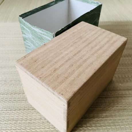 茶通箱 | STORES