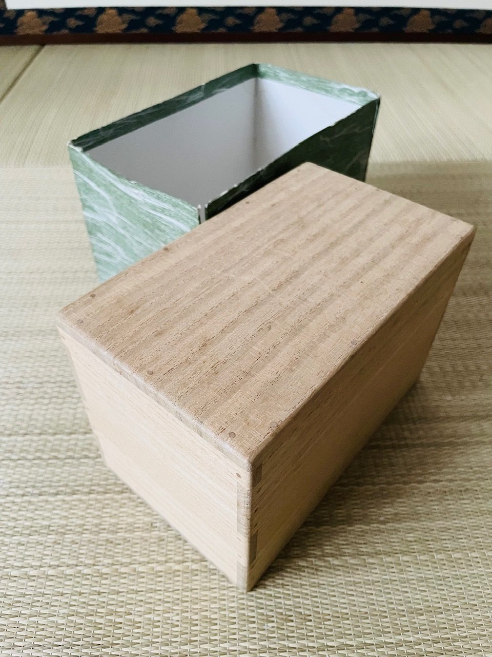 茶道具】桐製 茶通箱 利休好み 薬籠蓋（野郎蓋/印蓋） | ginyoudo