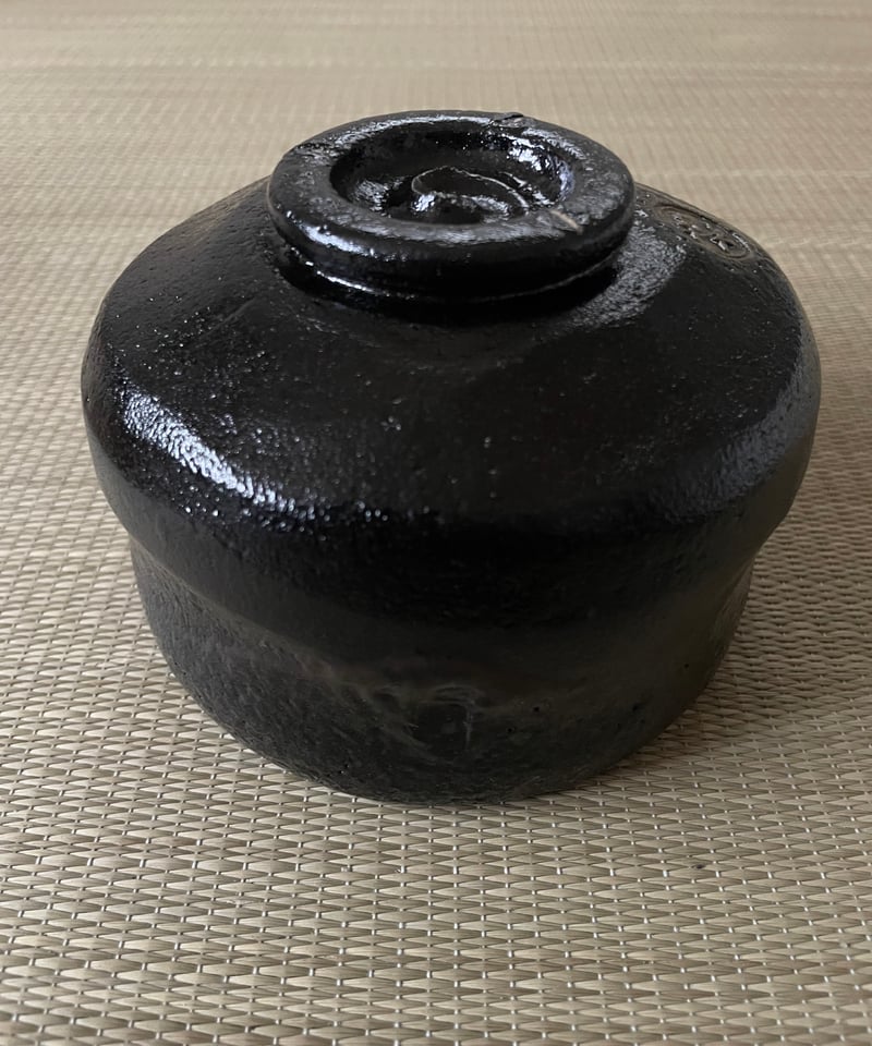 古い 楽焼 楽茶碗 黒楽 茶碗 楽印 木箱入り 古い 楽焼 楽茶碗 黒楽 茶碗 楽印 木箱入り 茶道具 楽茶碗（らくちゃ