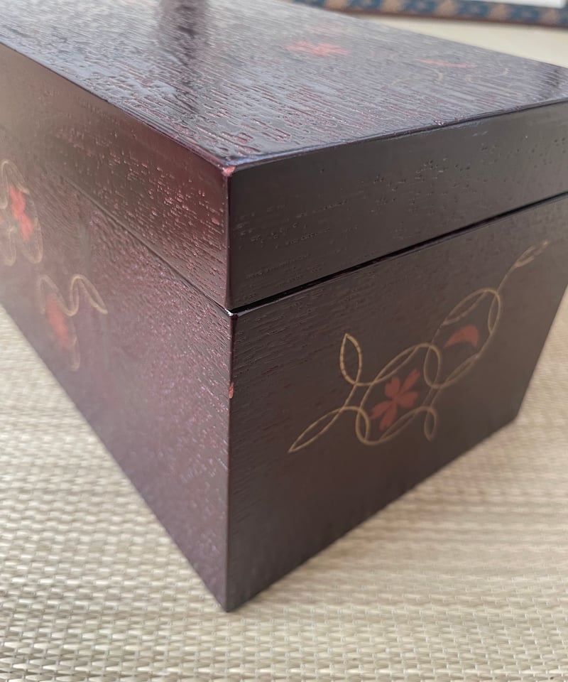 美品 木製】七宝繋ぎに雪月花 溜め塗り 桐 利休茶箱 茶箱用茶杓付き