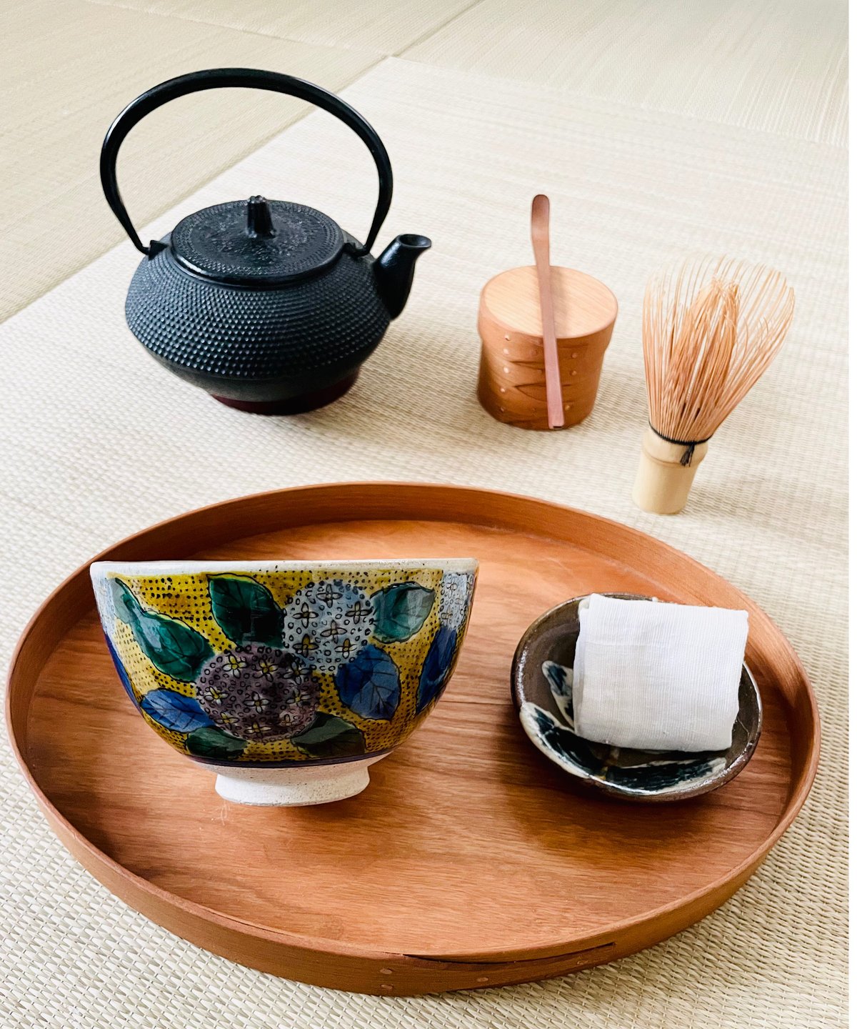 美品 桐箱付】九谷 白峰造 紫陽花茶碗 九谷五彩 抹茶碗 | ginyoudo