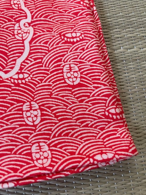 江戸千家　帛紗　赤　雪輪模様　正絹(2つセット) 美品】正絹 雪輪 青海波 古帛紗 江戸千家 | ginyoudo