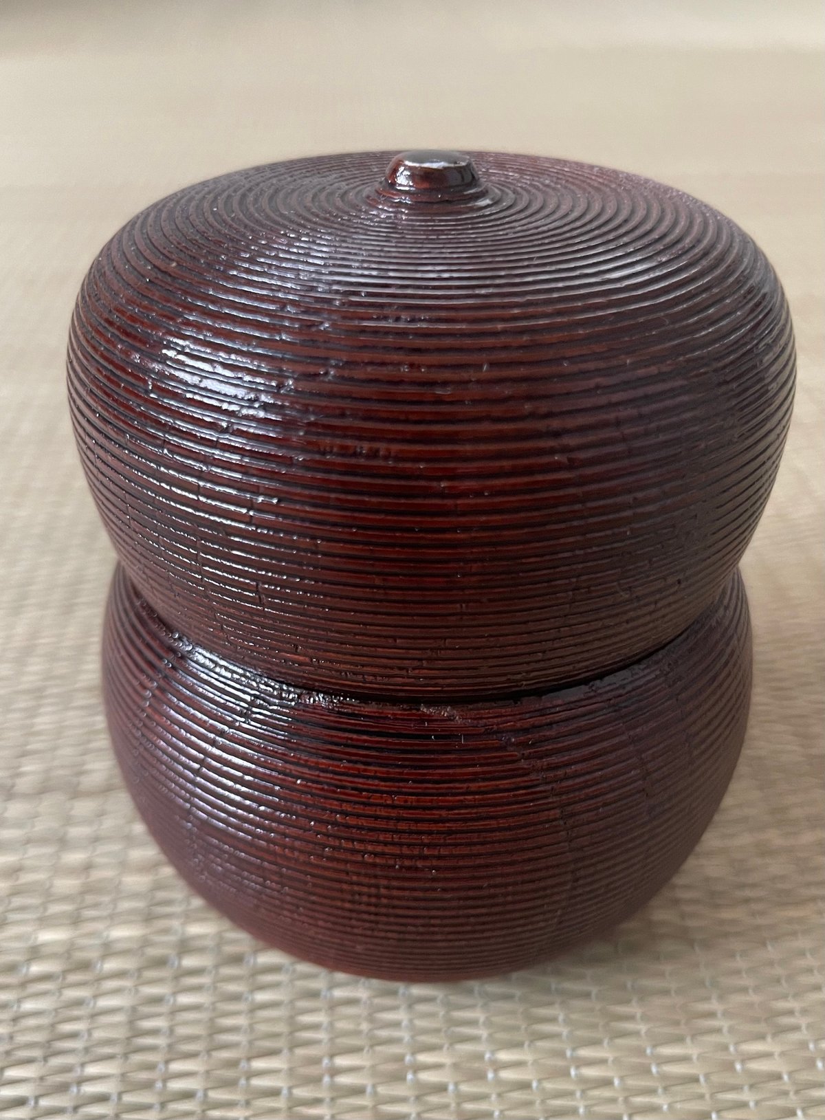 【匿名配送】木製 輪線彫り 棗型 茶入 茶道具 茶器 　糸目瓢　遠州好 木製】瓢型棗 瓢茶器 薄茶器 糸目 輪線彫り 千筋 | ginyoudo