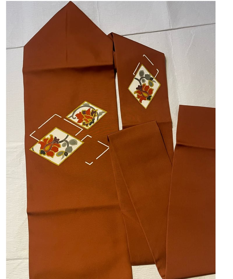 美品 未使用保管品】塩瀬 正絹 名古屋帯 菱に唐花 葡萄茶色系 | ginyoudo