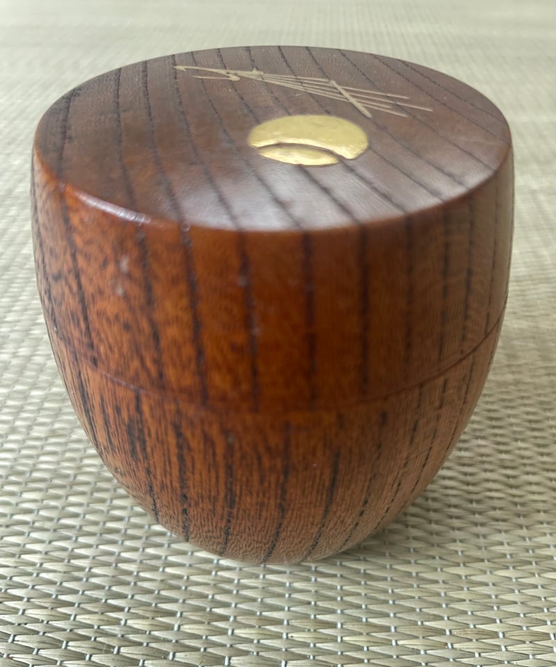 美品】拭漆 欅 胴張棗 ツボツボ文様に五葉の松 | ginyoudo