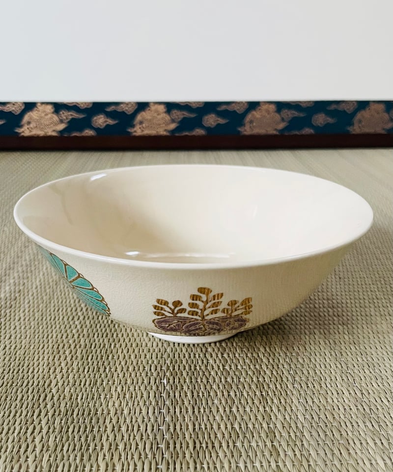 美品 在銘】加藤藤山造 京焼 平茶碗 高台寺 菊桐文様 | ginyoudo