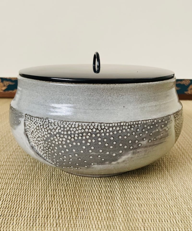 美品 桐共箱付】在銘 寄窯 高垣篤造 象嵌 平水指 | ginyoudo