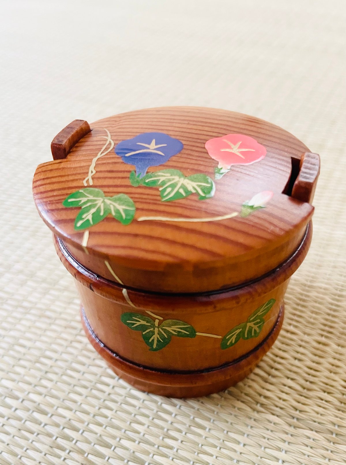 茶道具　香合　蒔絵香合　銘:「花筏」　ケヤキ材　吹漆仕上　紙箱　S74KB 茶道具 香合 蒔絵香合 銘:「花筏」 ケヤキ材 吹漆仕上 紙箱 S74KB