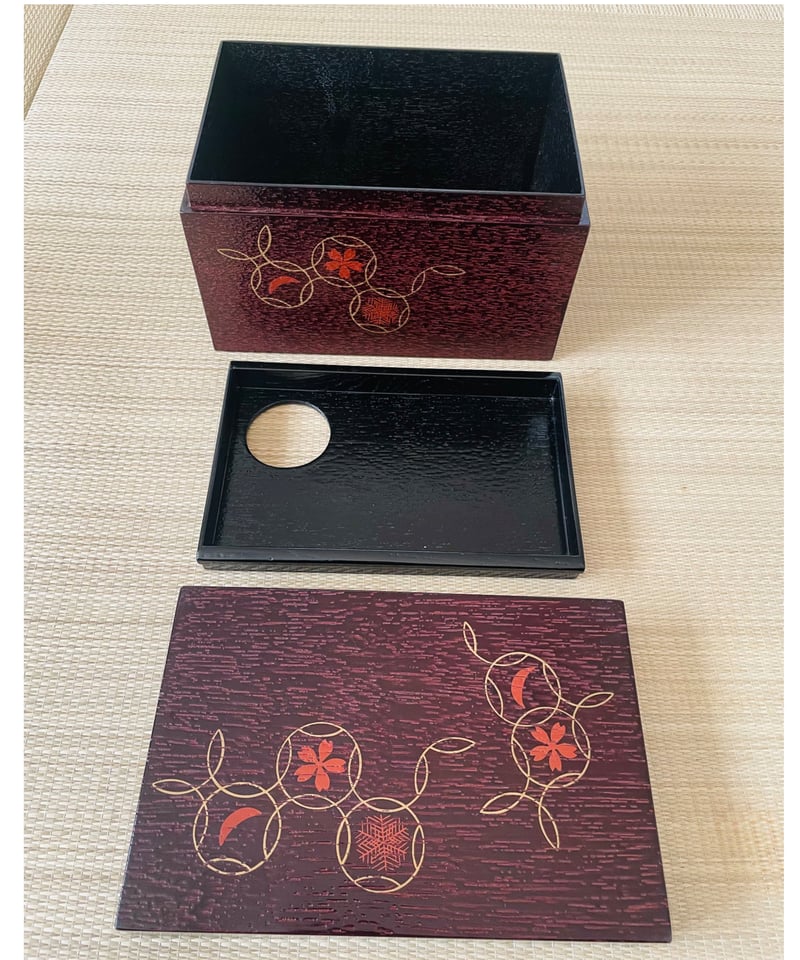 美品 木製】七宝繋ぎに雪月花 溜め塗り 桐 利休茶箱 茶箱用茶杓付き