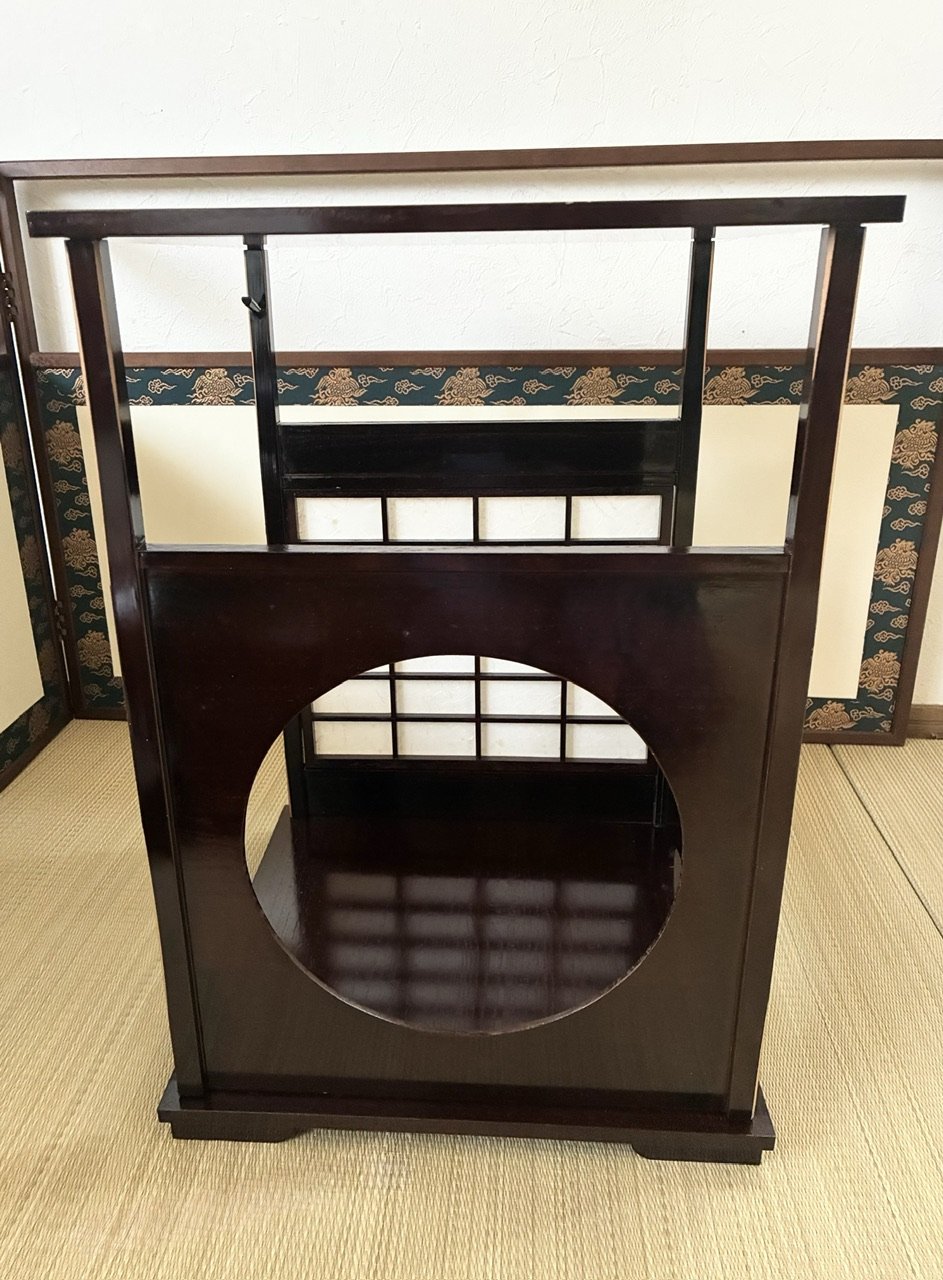 茶道用棚】組み立て式 吉野棚 園能斎好み 溜塗 | ginyoudo