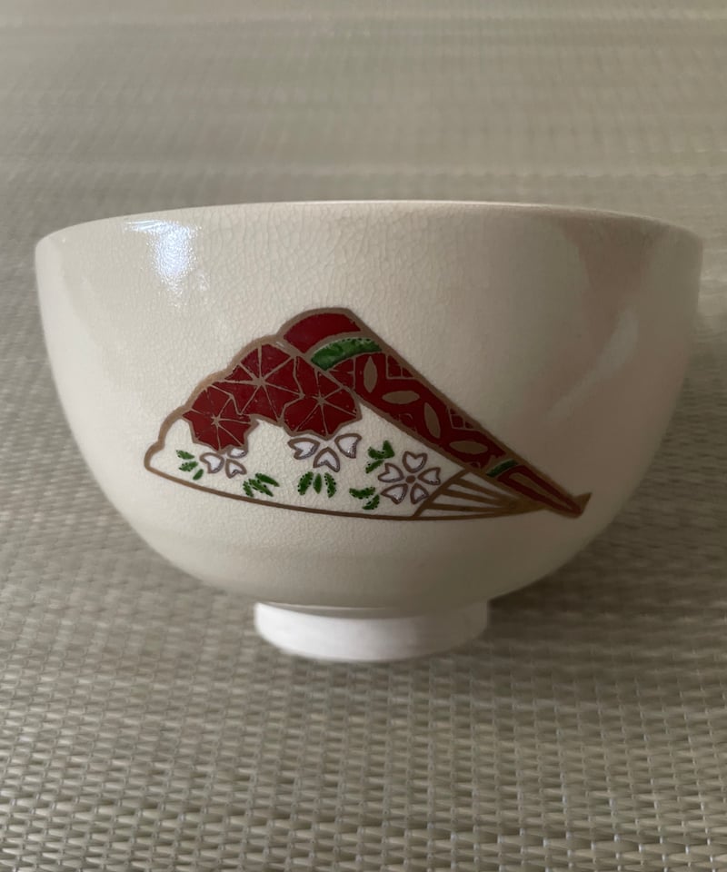 在銘】昌山造 茶箱用 扇面に藤 牡丹 京焼 抹茶碗 | ginyoudo