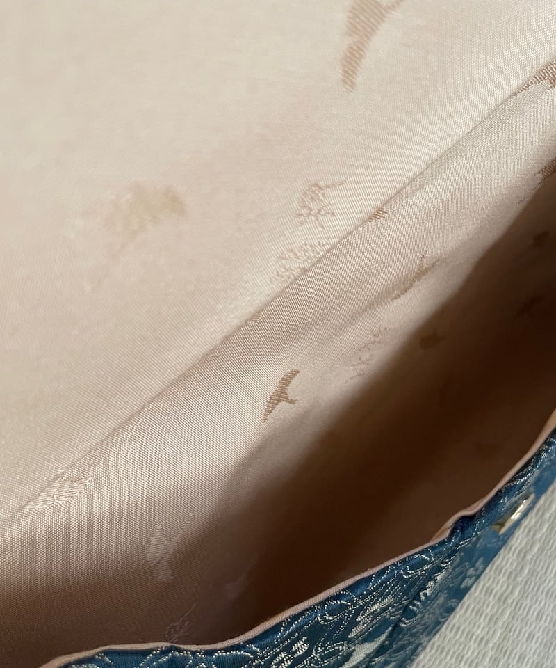 美品】龍村美術織物謹製 正絹 数寄屋袋 宗薫手銀杏文緞子 | ginyoudo