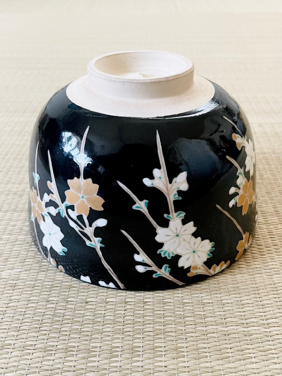 在銘 紙箱付】宮地英香 黒仁清 桜 さくら 茶碗 | ginyoudo