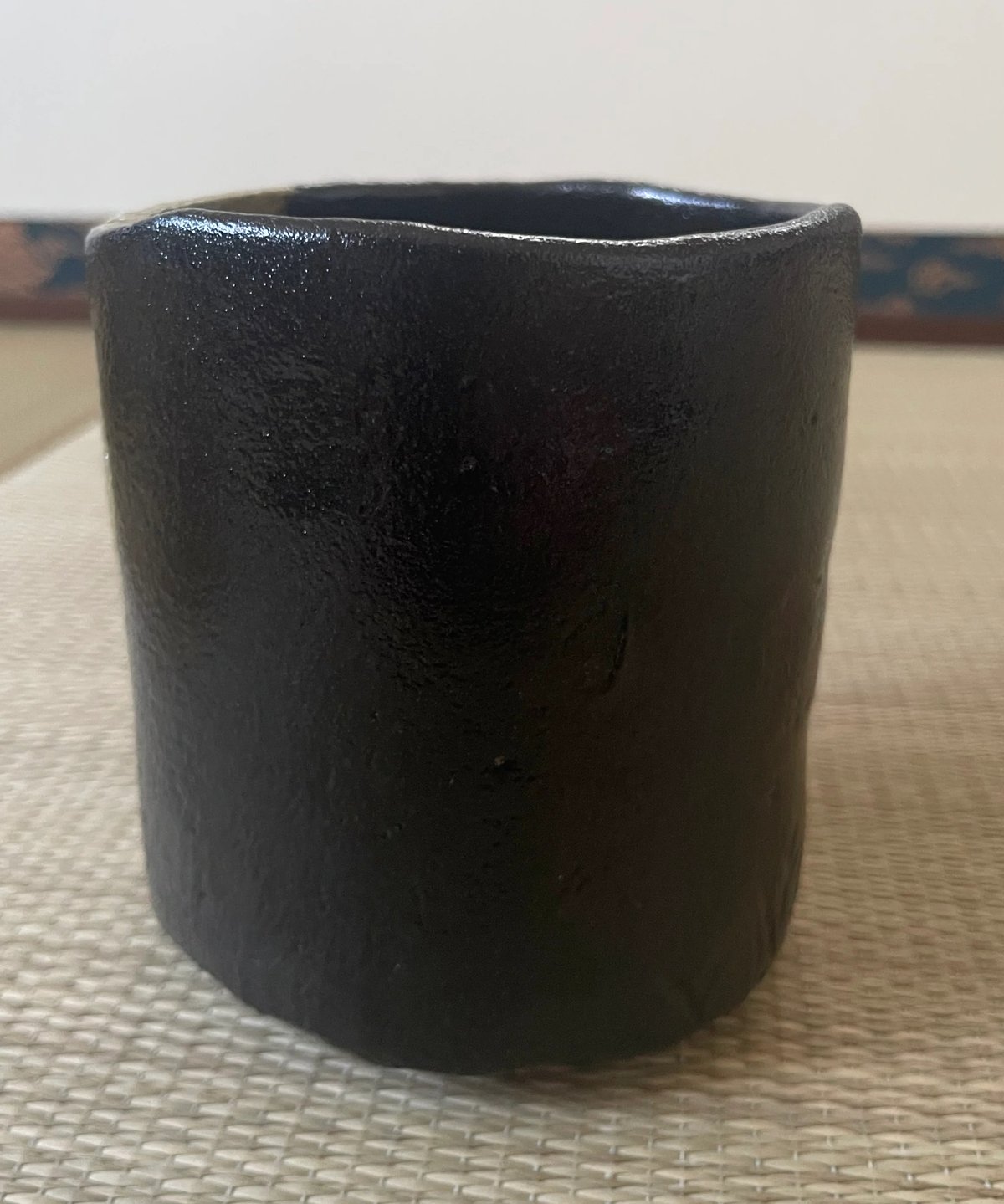 美品】桐共箱付 桂楽造 空中作写し 寒月茶碗 筒茶碗 楽茶碗 | ginyoudo