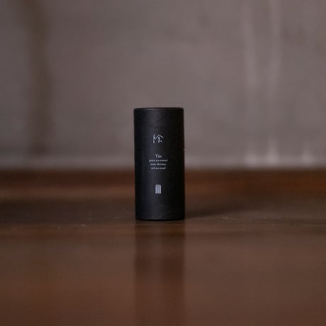 線香/incense　陰/Yin