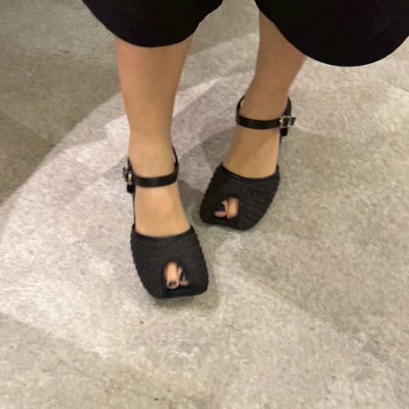 raffia sandal