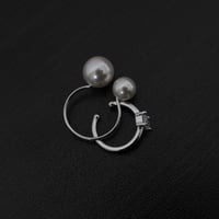 Perl＆ stone ear cuff  2pcs