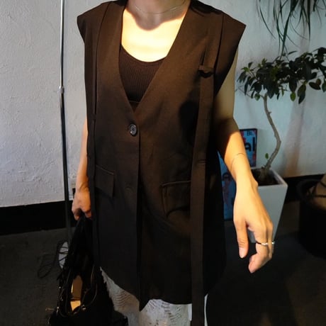 light gilet