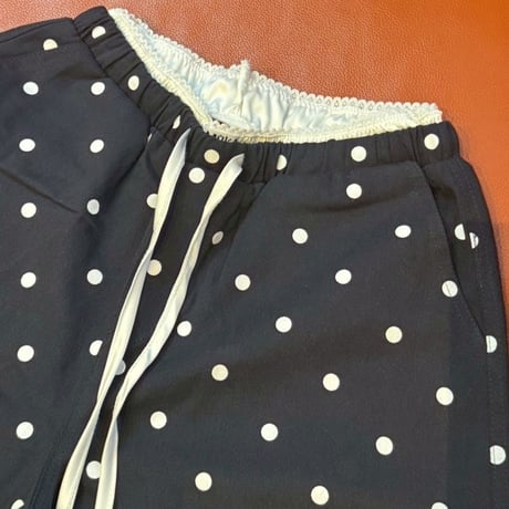 dot layered bottom