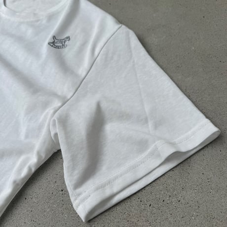 horse T