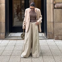 Uncut line pants