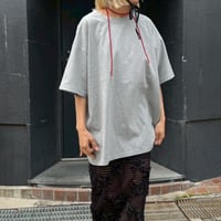 big silhouette T