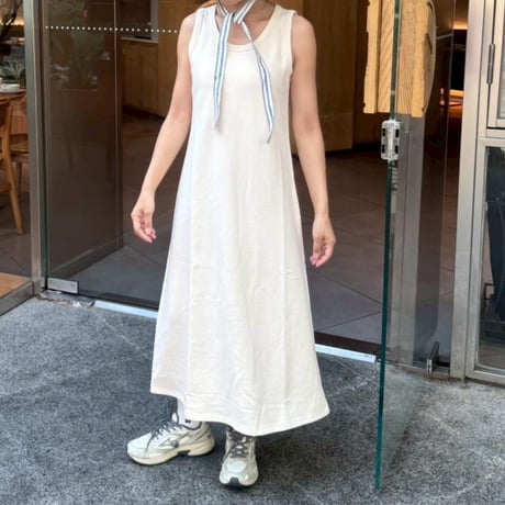 MOKAtag sleeveless onepiece