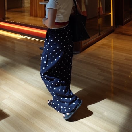 dot layered bottom