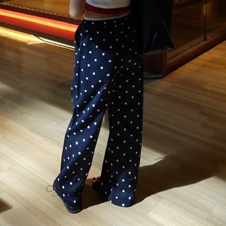 dot layered bottom