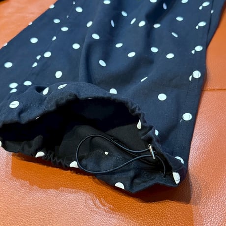 dot layered bottom