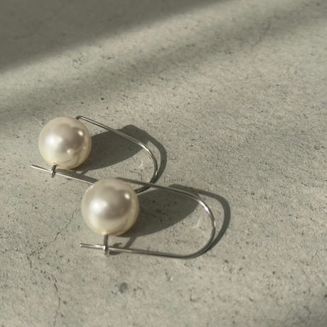 Perl pierce  〝hook〟 silver925