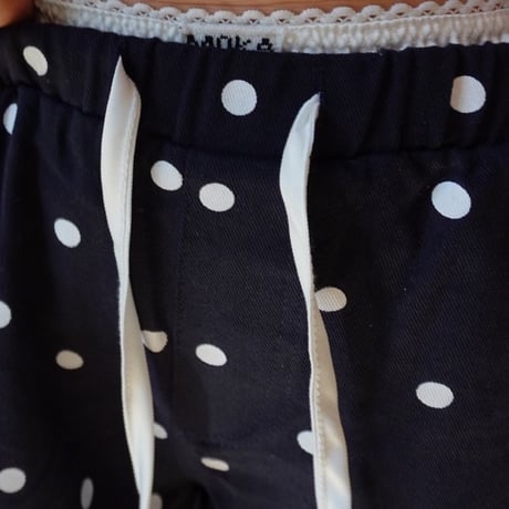 dot layered bottom