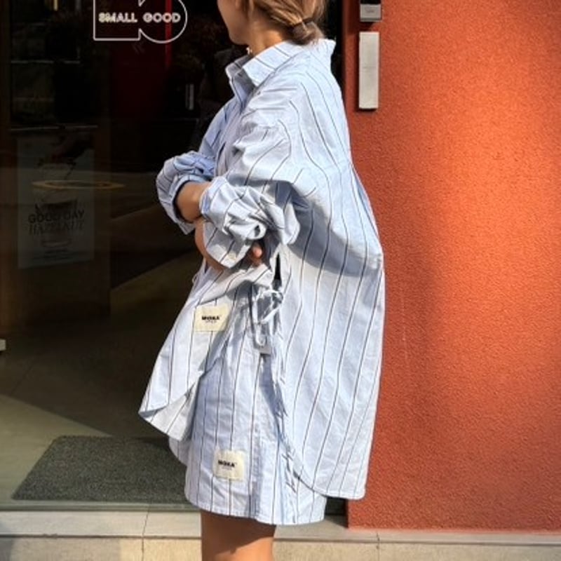 バックリボンケープニットベスト&リブニットワンピース BLUEEAST バックリボンケープニットベスト&リブニットワンピース BLUEEAST