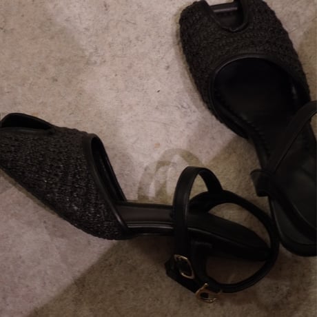 raffia sandal