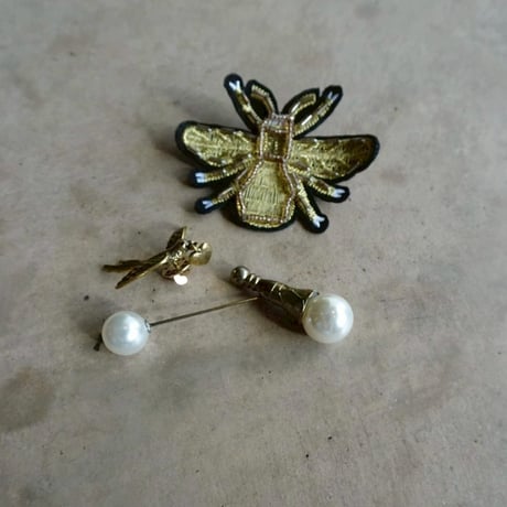 Antique Gold pins