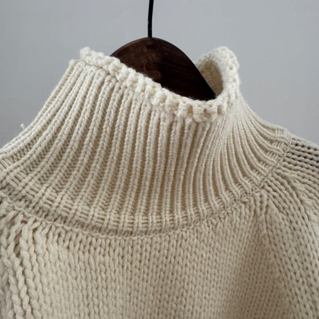 low gauge knit