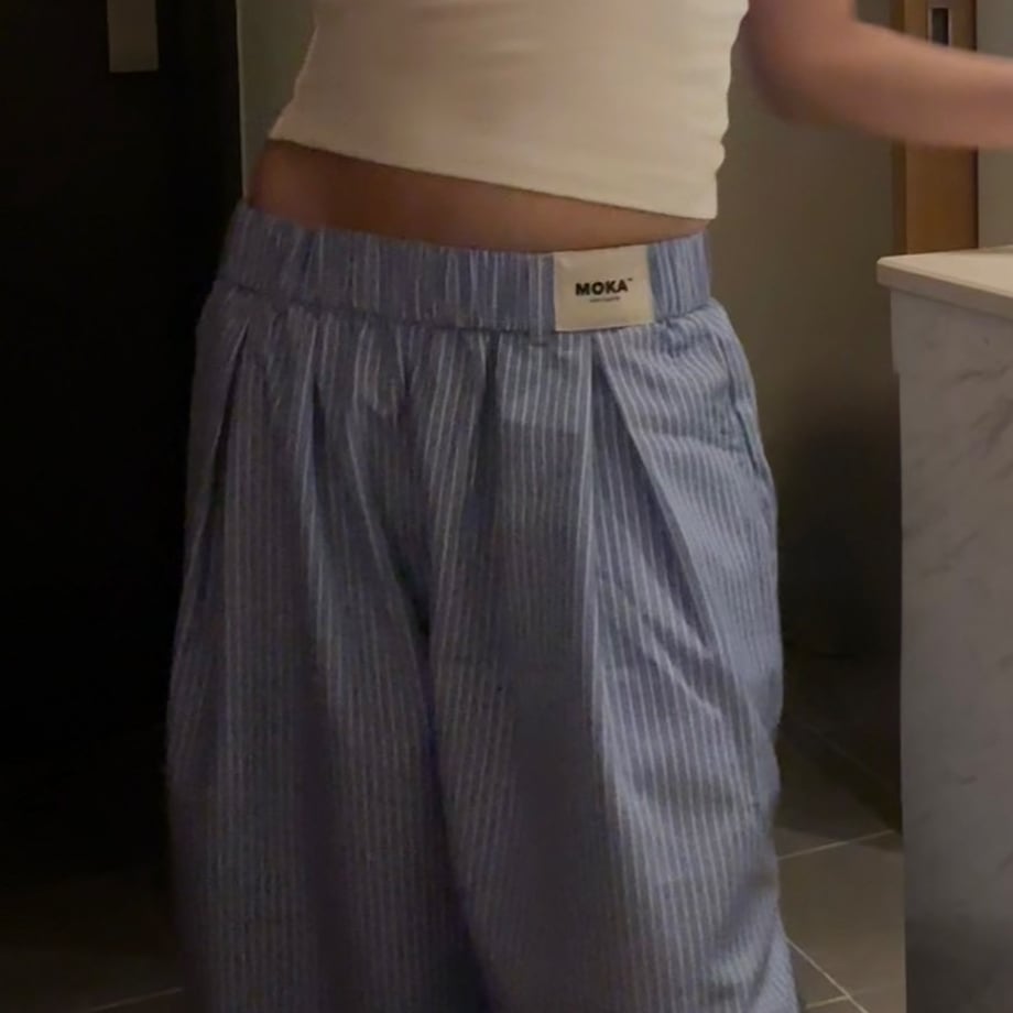 69816566bc017d3d58b0e3df