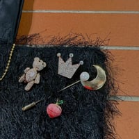 bear broach  set