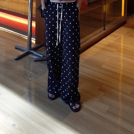 dot layered bottom