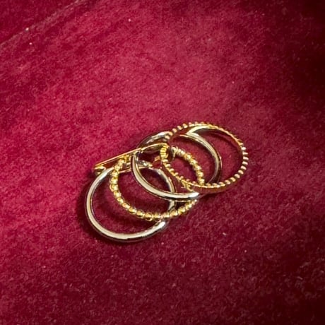 Quadruplet  ring