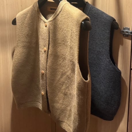 knit vest “soft”
