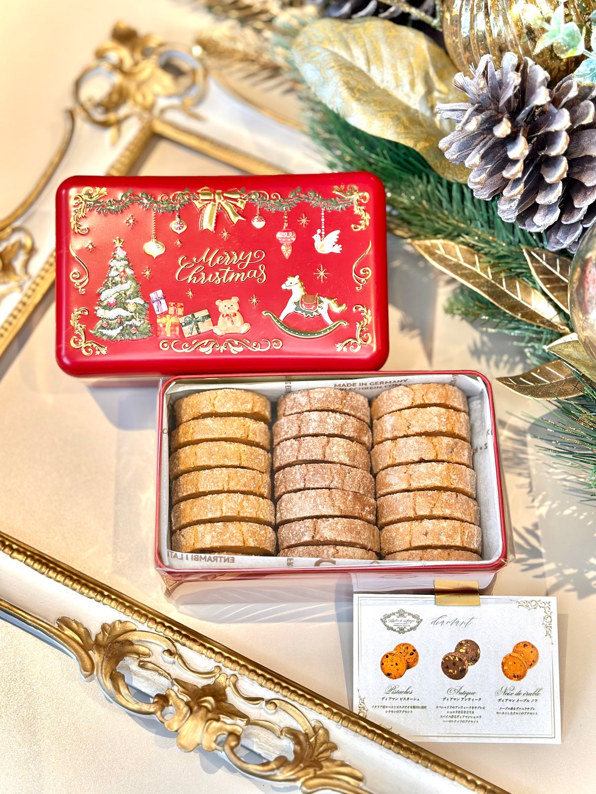 クリスマス クッキー缶 | パティスリー ラトリエ ドゥ アンティーク