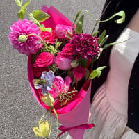 【6月販売開始】ff0088 bouquet / medium