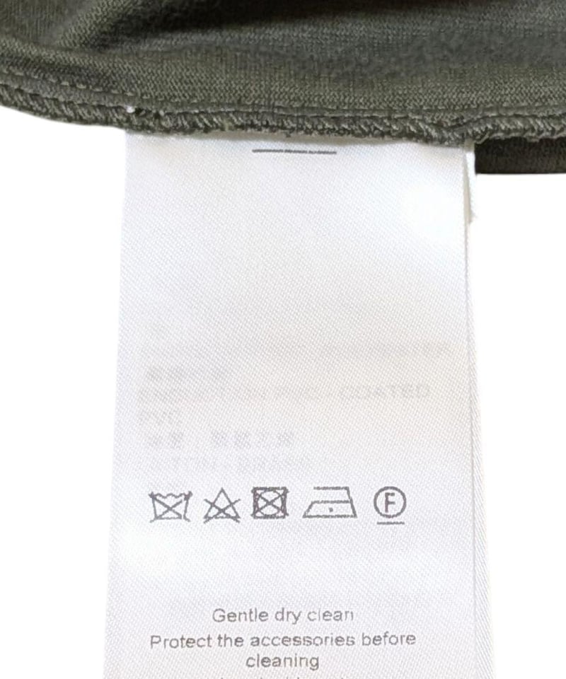 Louis Vuitton モノグラムチェーン装飾 ZIPTシャツ 半袖オリーブ | Offi
