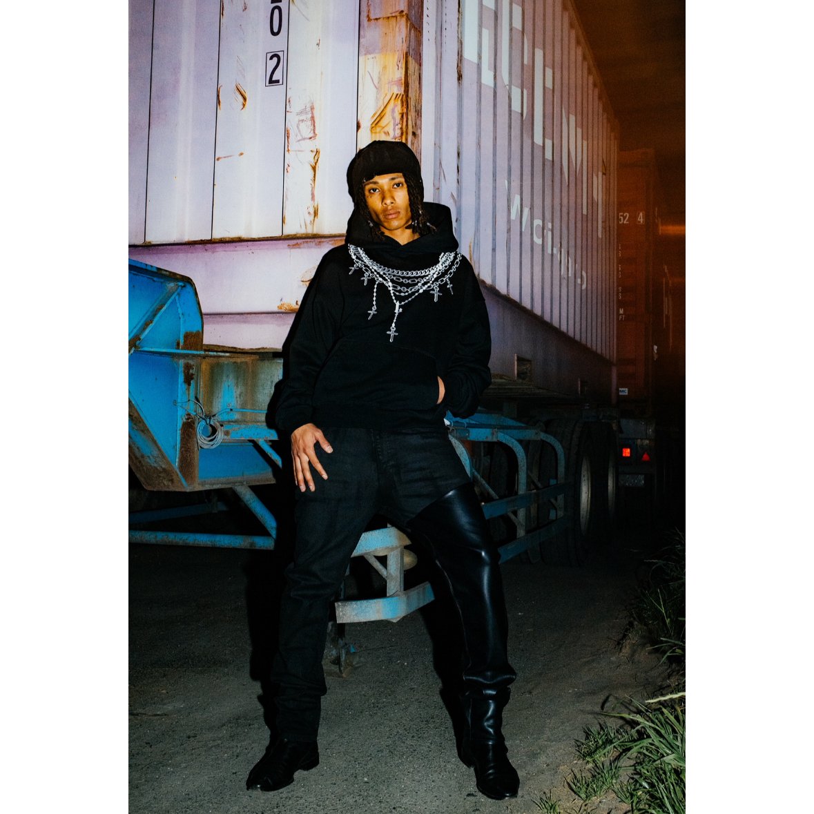 LAST NEST / necklace hoodie | OTHELLO FUKUOKA