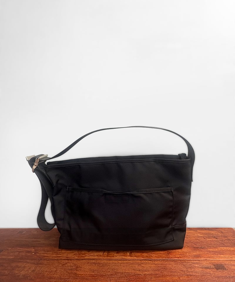 DCCI メッセンジャーバッグ Bag］DCCI Messenger Bag / ブラック / USA製 / バリスティック