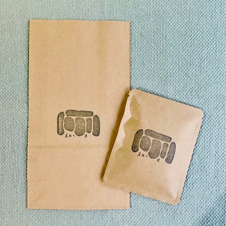 贈り物用 紙袋（屋根と壁ロゴスタンプ入り）