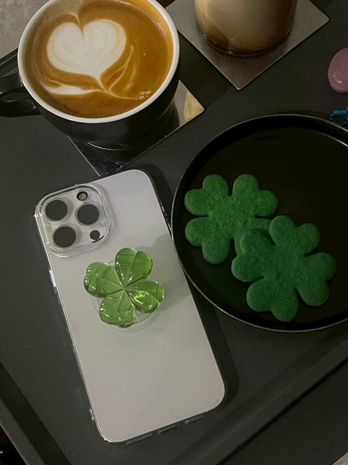 MagSafe) lucky clover grip tok🍀/マグセーフ)ラッキー