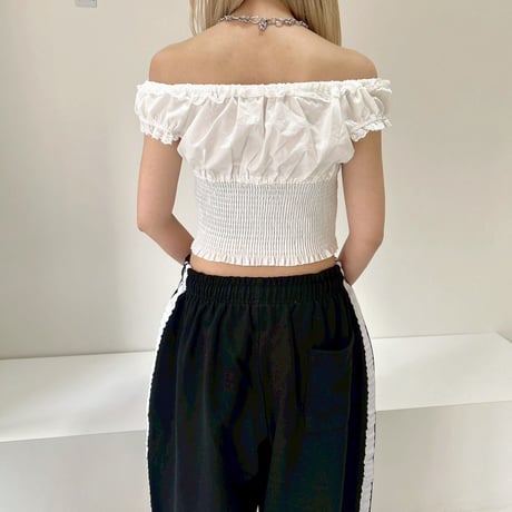 off-shoulder frill blouse
