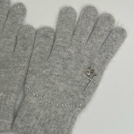 gloves w/ charm🧤❄️